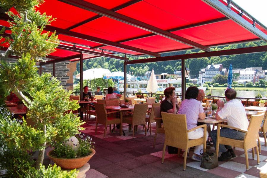 Hotel Vier Loewen Traben-Trarbach Exterior photo