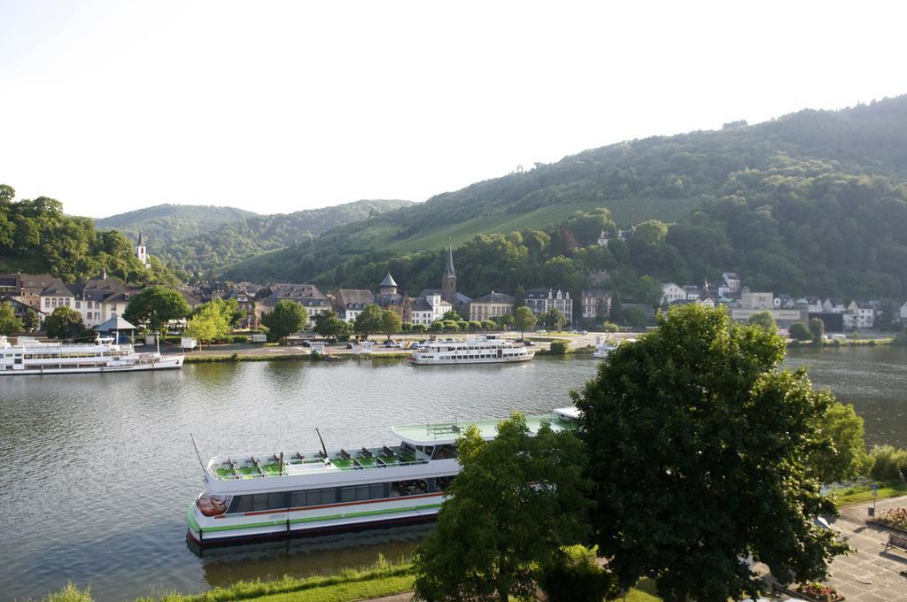Hotel Vier Loewen Traben-Trarbach Exterior photo